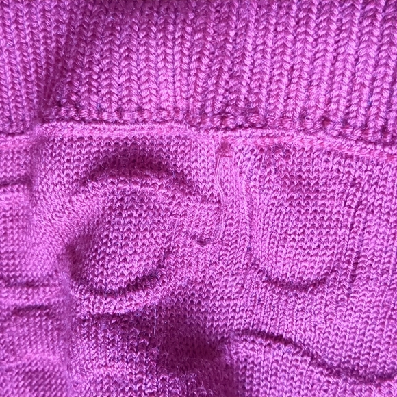 Coach Red Winter Logo Hat with Pom Pom - Picture 4 of 11